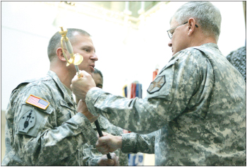 Post thanks Felt, welcomes Ashford to garrison position